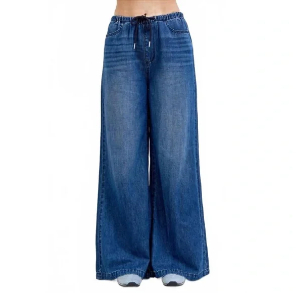 NWT Judy Blue Featherweight Palazzo Fit Jeans High Waist Wide Leg Flowy Fabric - Picture 2 of 5